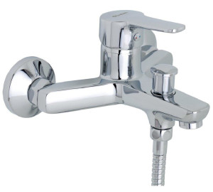 Single lever bath mixer with kit